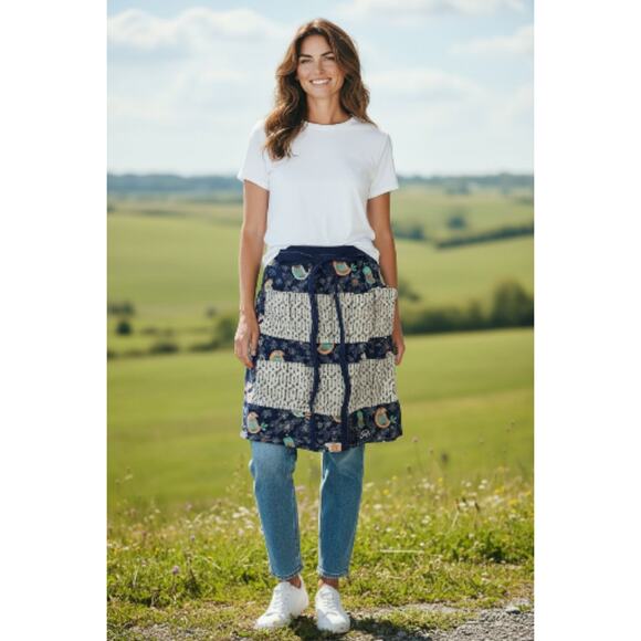 Handmade reversible cotton apron egg collector egg apron farmhouse rooster print - Picture 2 of 5